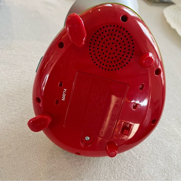 Northpole Dance Like an Elf Music Songs from Hallmark - Picture 3 of 5